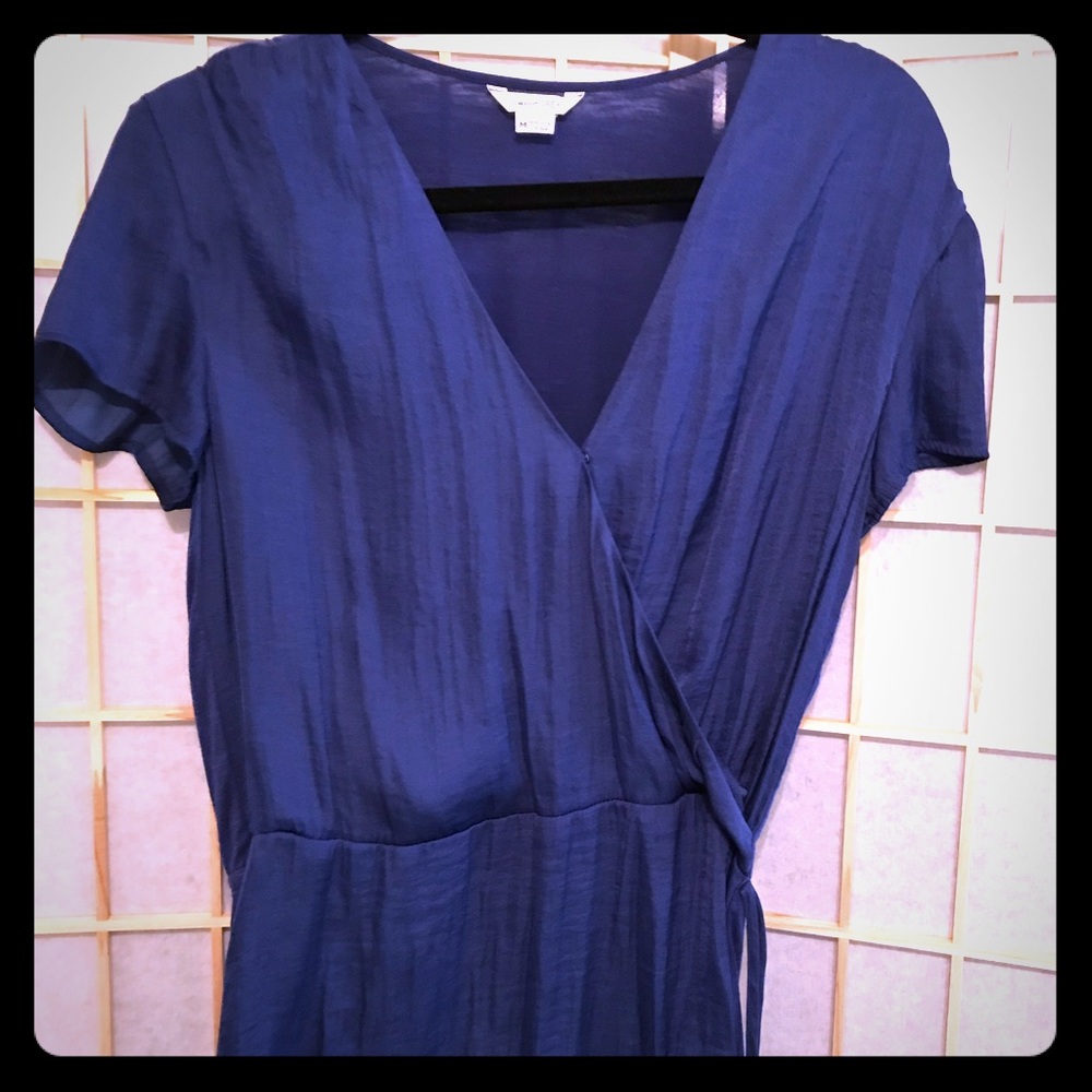 SweetGrey Blue Wrap top (M)